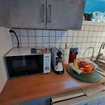 Northern Lights Midtgaard, Kvaloya Modern 2br, Free Parking 公寓 *