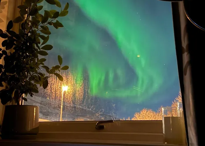 Northern Lights Midtgaard, Kvaloya Modern 2br, Free Parking Тромсё